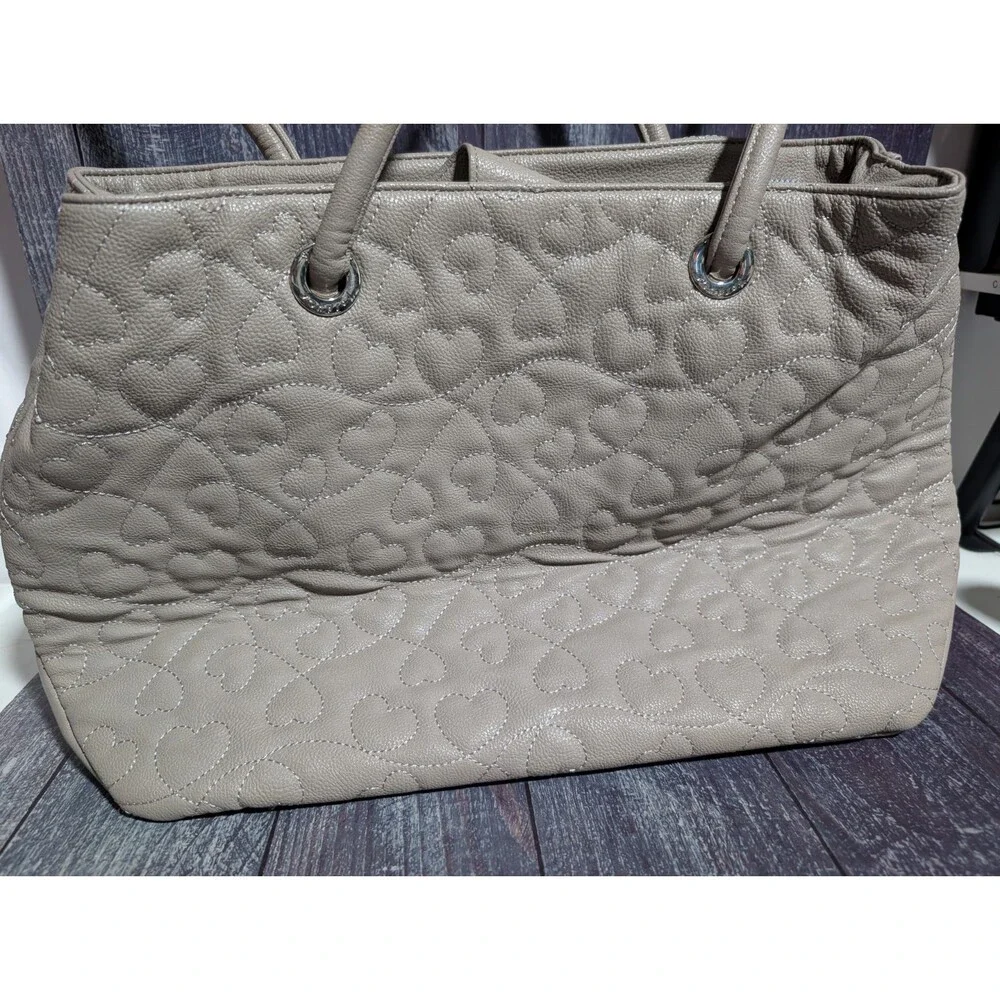 Betsey Johnson Gray Taupe Embroidered Quilted Heart Tote Bag - RARE Vintage